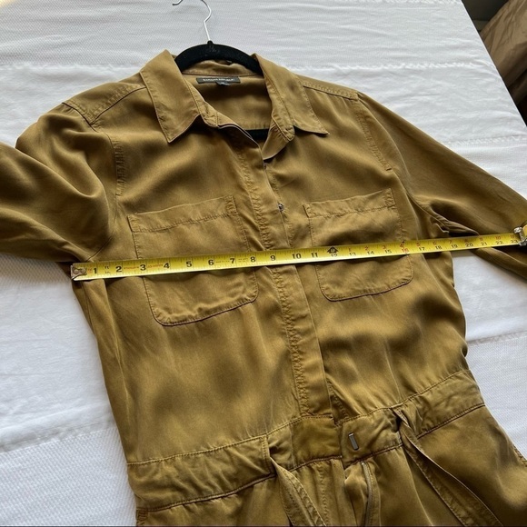 Banana Republic Utility Romper Long Sleeved in Olive Green Size 10 - Picture 11 of 16